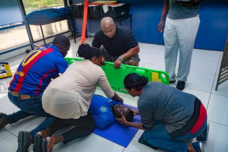 PREHOSPITAL TRAUMA LIFE SUPPORT COURSE (2 days or hybrid option) The